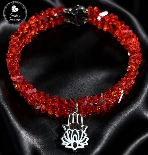 Szkło czerwone – zawieszka ręka Fatimy z kwiatem lotosu