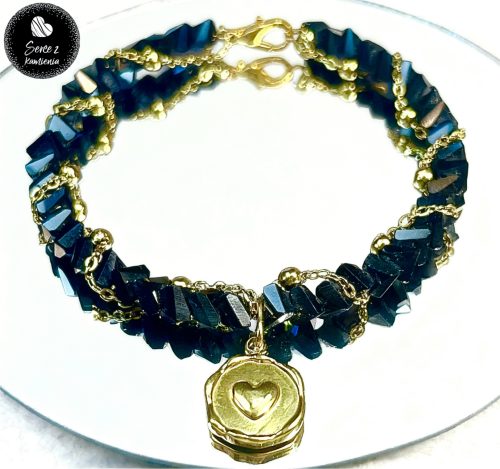 Szkło czarne z łańcuszkiem – zawieszka serce