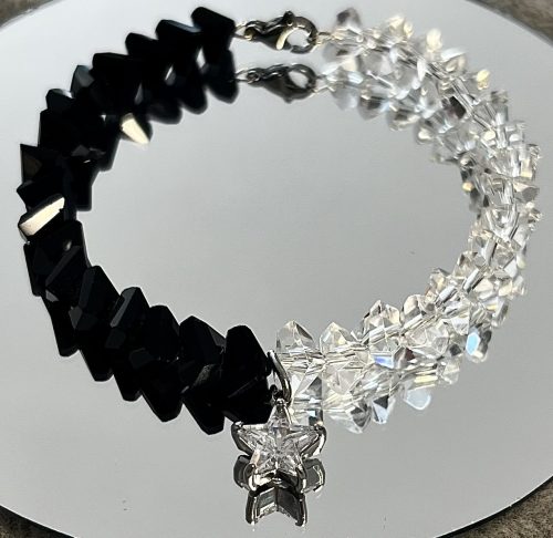 Szkło black & white – zawieszka gwiazdka cyrkonia