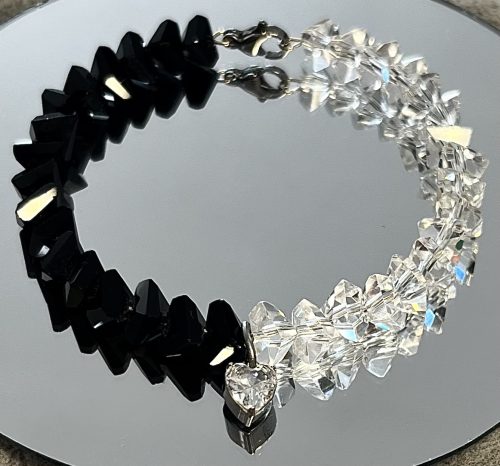 Szkło black & white – zawieszka serduszko cyrkonia